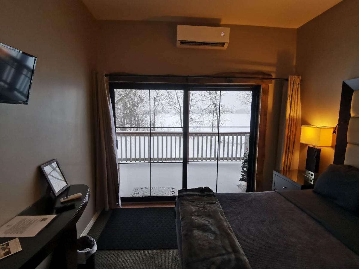 Stoco Lake Lodge Tweed ภายนอก รูปภาพ