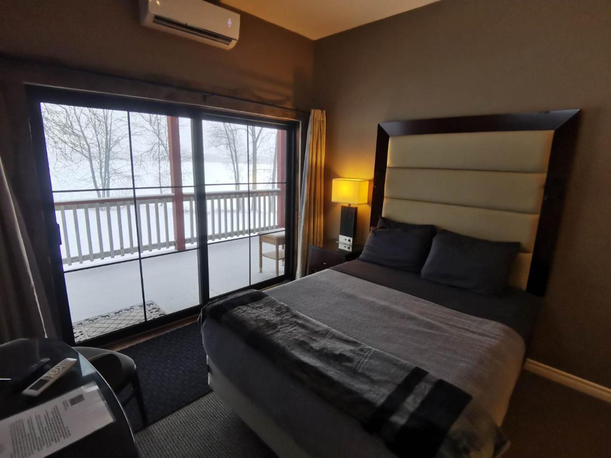 Stoco Lake Lodge Tweed ภายนอก รูปภาพ