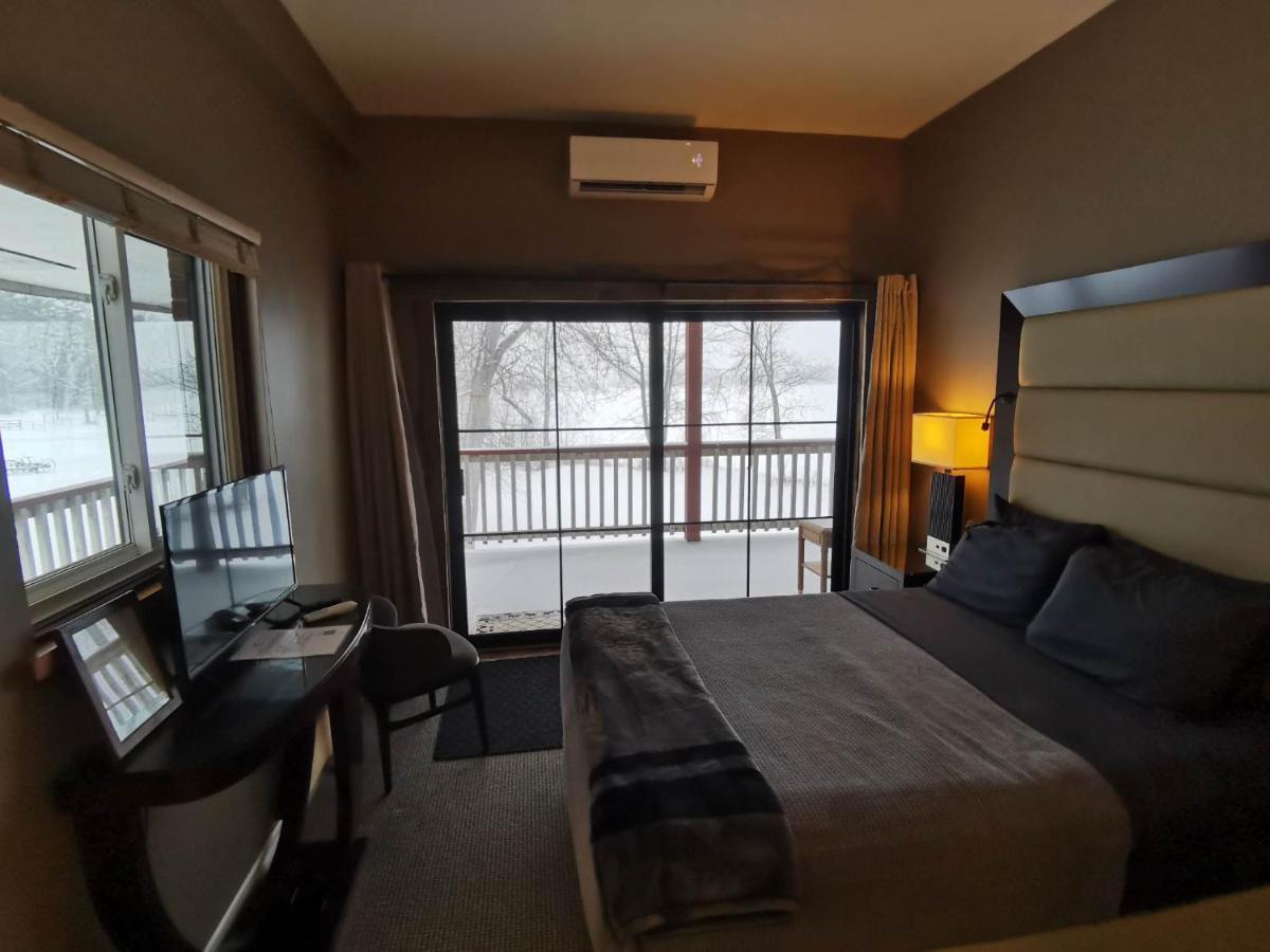 Stoco Lake Lodge Tweed ภายนอก รูปภาพ