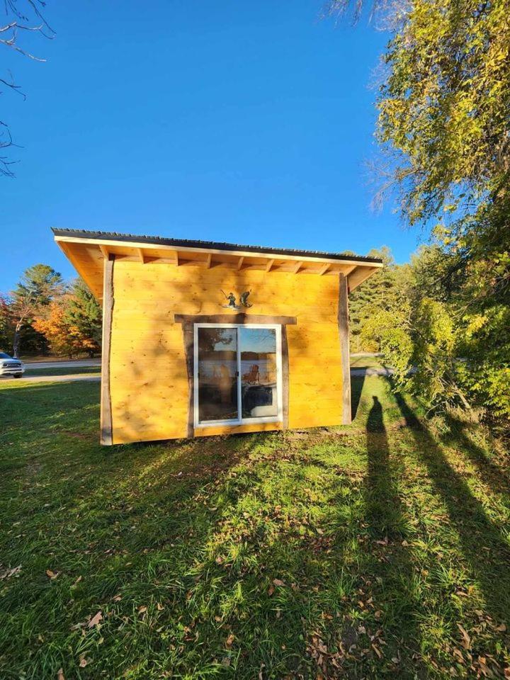 Stoco Lake Lodge Tweed ภายนอก รูปภาพ