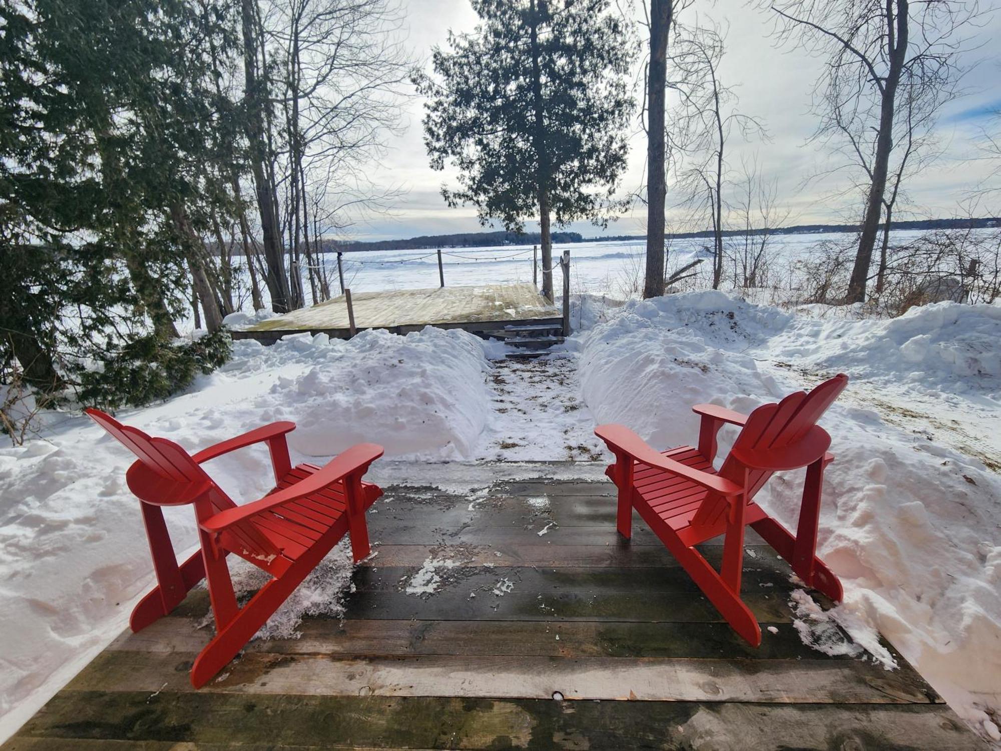 Stoco Lake Lodge Tweed ภายนอก รูปภาพ