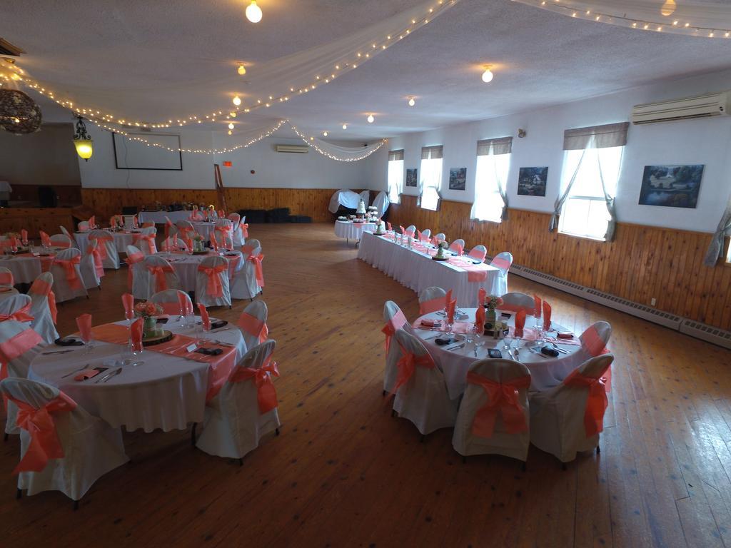 Stoco Lake Lodge Tweed ภายนอก รูปภาพ